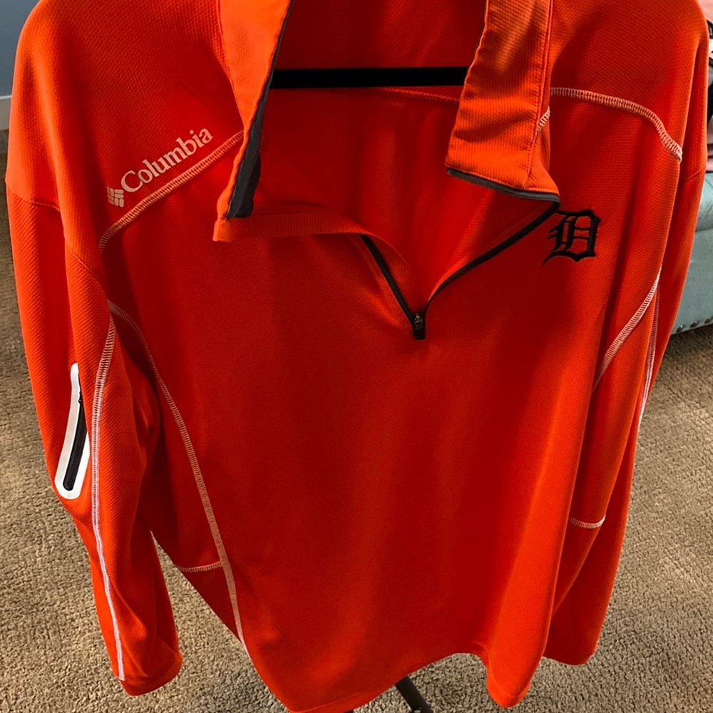 Detroit Tigers pull over